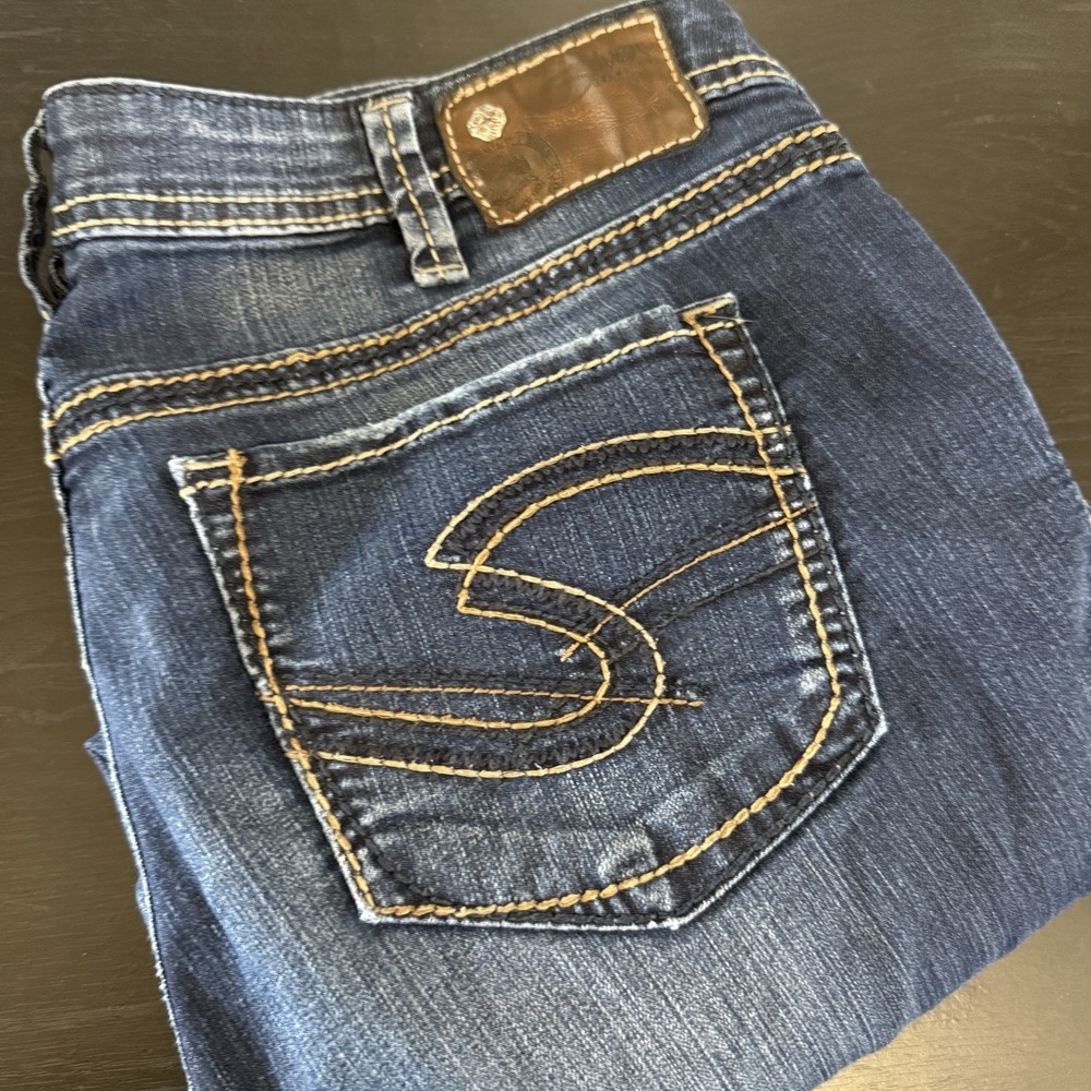 Silver Jeans Suki Capri Blue Denim Mid Rise Stretch Womens 14 36x26